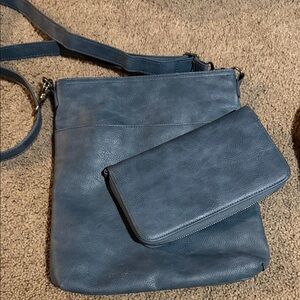 Thirty-One - Organizing Shoulder Bag Ltd - All about The Benjamin’s Wallet